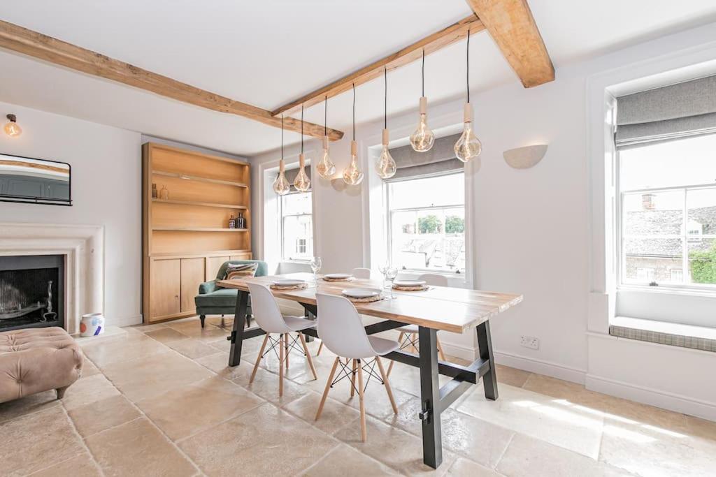 Oxfordshire Living - The Vanbrugh Apartment - Woodstock Exteriör bild