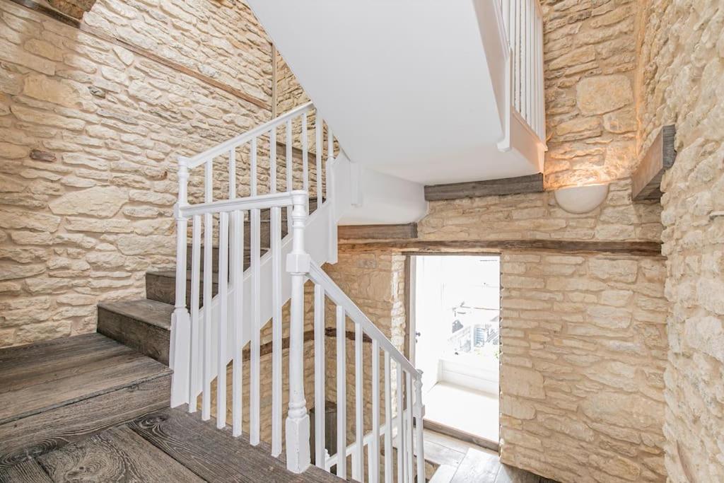 Oxfordshire Living - The Vanbrugh Apartment - Woodstock Exteriör bild