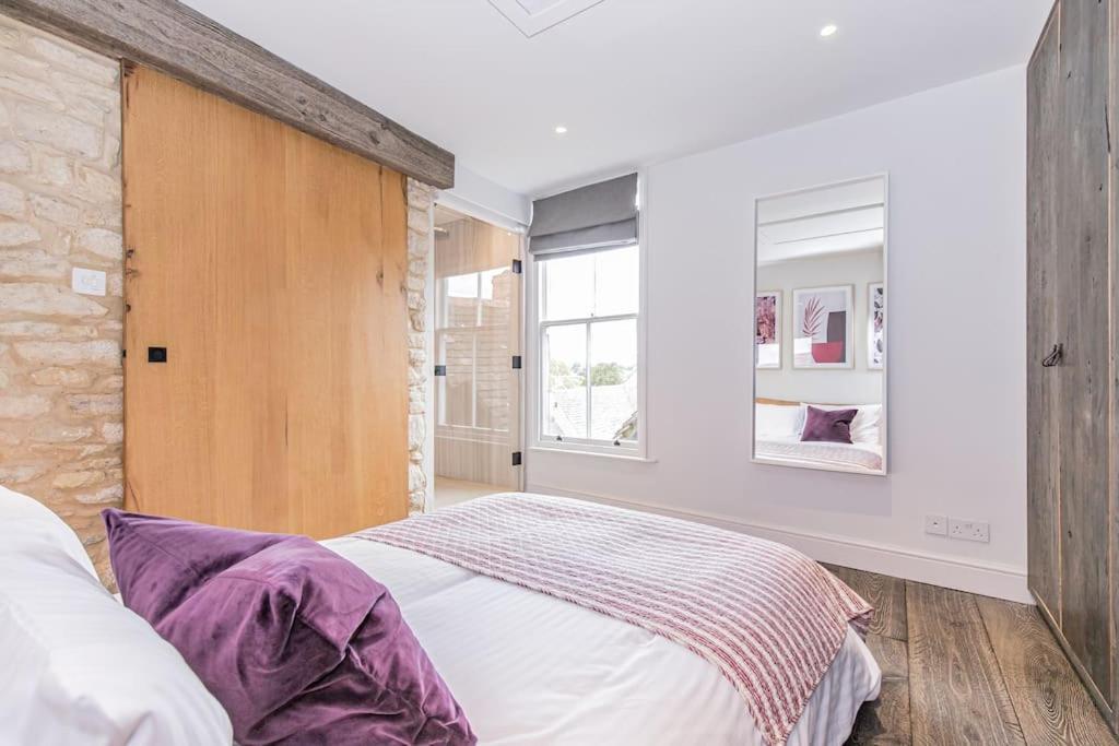Oxfordshire Living - The Vanbrugh Apartment - Woodstock Exteriör bild