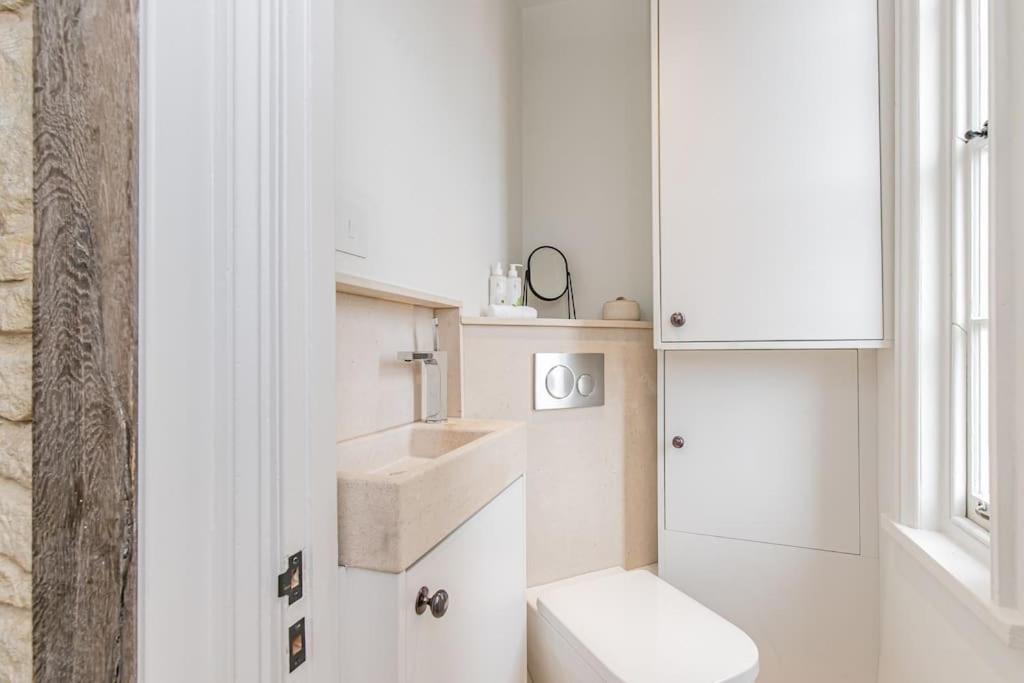 Oxfordshire Living - The Vanbrugh Apartment - Woodstock Exteriör bild